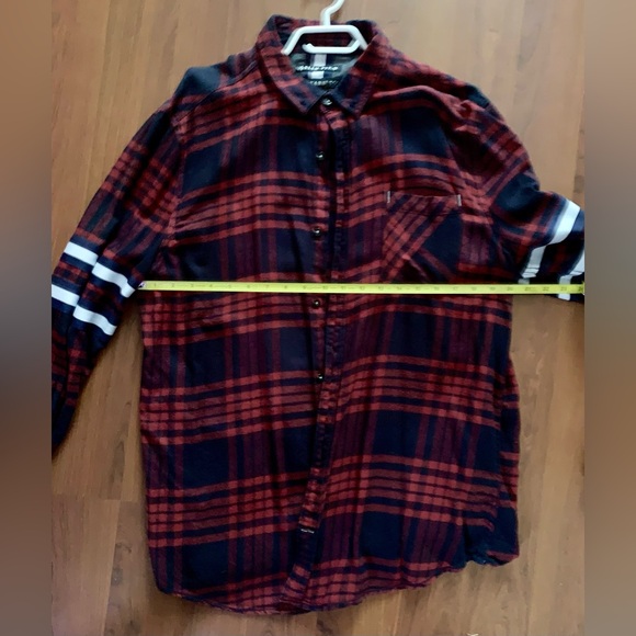 URBAN PLANET Men’s Slim Fit Button-Down Shirt Plaid Red Size XLarge - Picture 4 of 6
